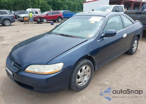 2000 Honda Accord 2.3 Ex from USA, damaged, VIN 1HGCG3278YA009184